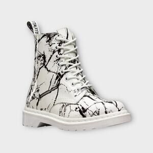 Dr. Martens 1460 Marble Leather Boots White Black Women’s 7 EU 38 Lace Up Rare